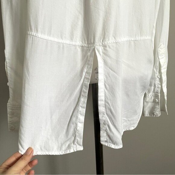 Anthropologie Cloth & Stone Split Back Button Down Button Shirt - Small - Picture 9 of 14